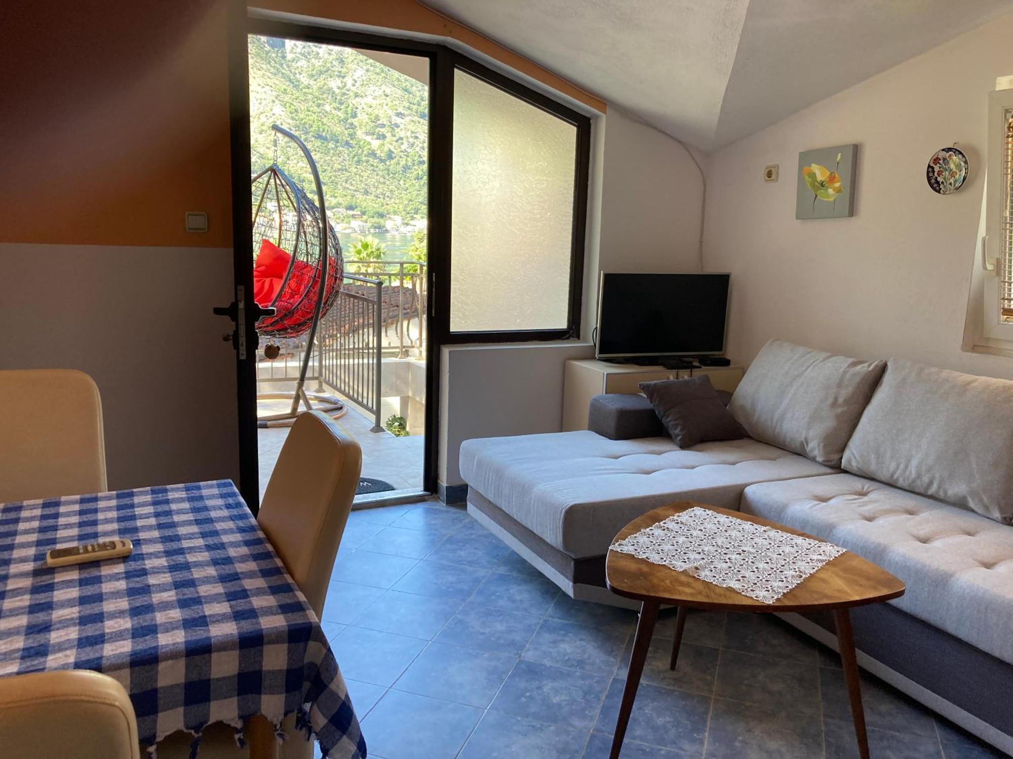 Bay Mola Aparts Kotor Exteriör bild